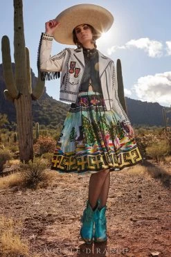 Senorita's Jacket-Cloud