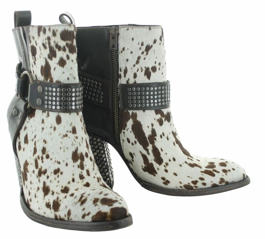 Old Gringo Connie-Brown