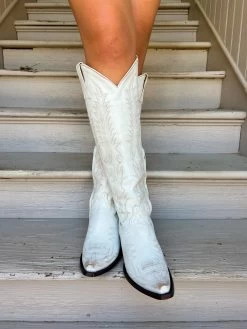 Old Gringo X Honeysuckle Rose Mayra White Distressed Boot